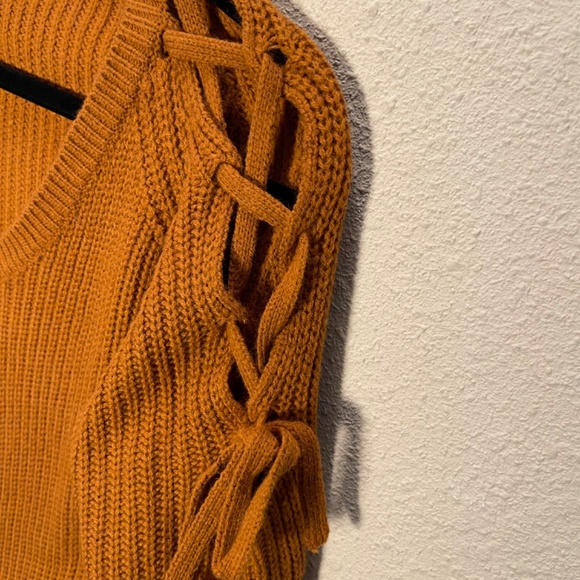 Burnt Mustard Orange, Laced Shoulder, V-Neck Sweater - Picture 3 of 4